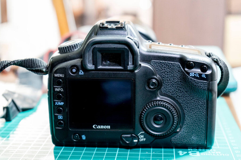 Canon EOS 5D (Classic) 背面
